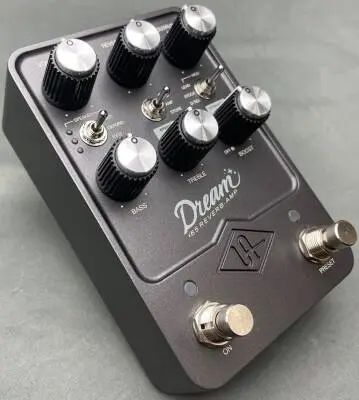 Universal Audio - UAFX Dream '65 Reverb Amplifier Pedal 2